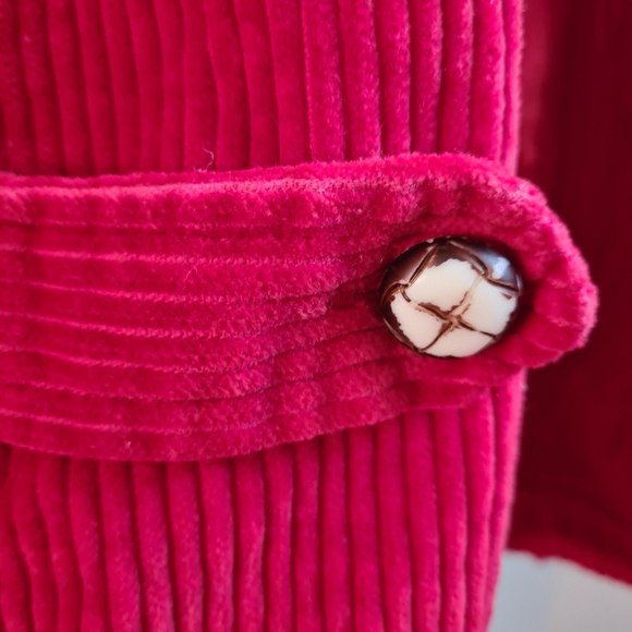 Red corduroy jacket with plaid lining - Picture 12 of 15